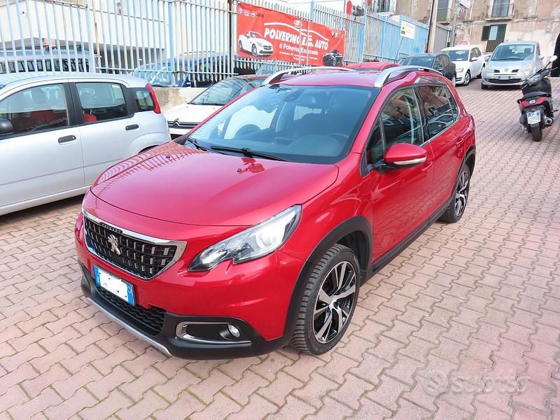 Usata Peugeot 2008 Allure 120 CV (88 kW) 2017 Rosso SUV