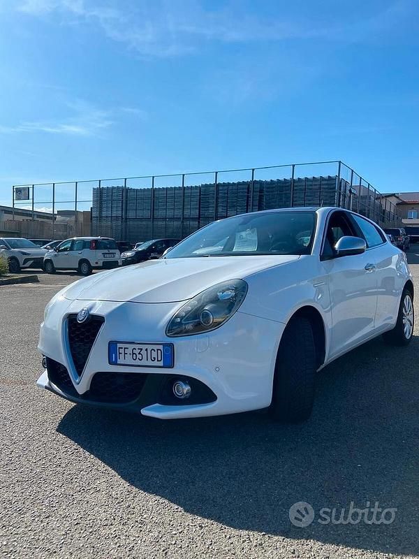 Usata Alfa Romeo Giulietta Super 175 CV (128 kW) 2016 Bianco Berlina