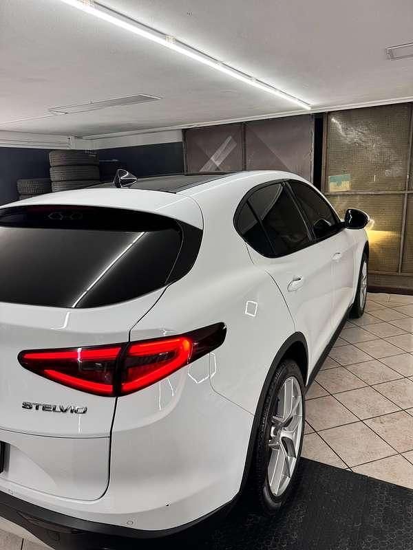 Occasion Alfa Romeo Stelvio Executive 209 ch (153 kW) 2019 SUV