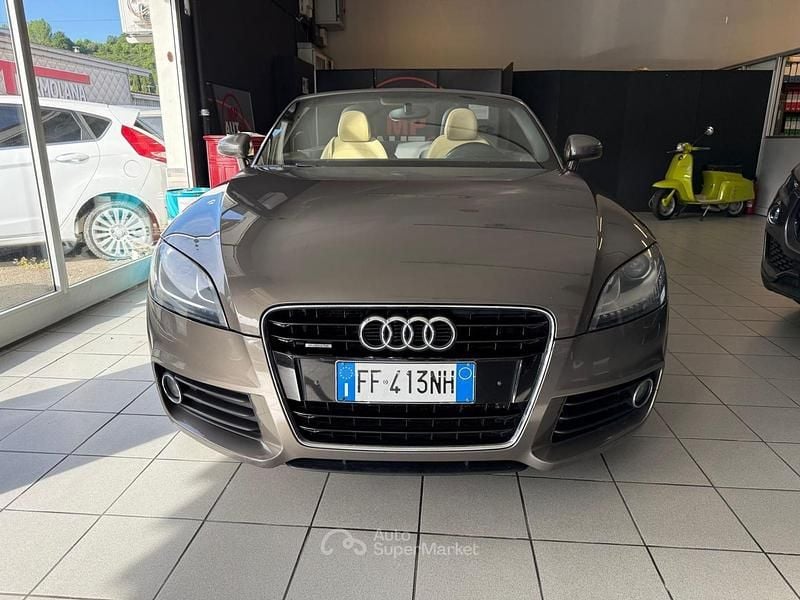 Usata Audi TT Roadster 170 CV (125 kW) 2012 Marrone Cabrio