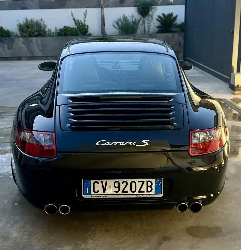 Usata Porsche 911 Carrera S 355 CV (261 kW) 2005 Berlina
