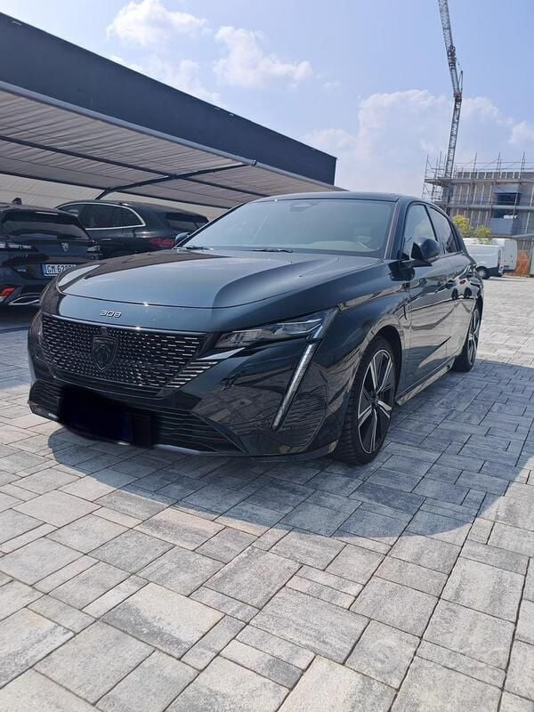 Nero Usata 2023 Peugeot 308 GT Due volumi | 24.999 € (Buon prezzo) - Immagine 1/4