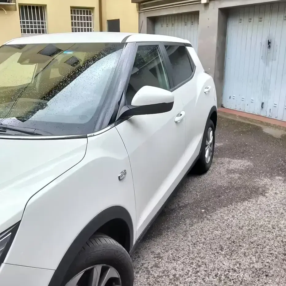 Usata SsangYong Tivoli 128 CV (94 kW) 2021 Bianco SUV