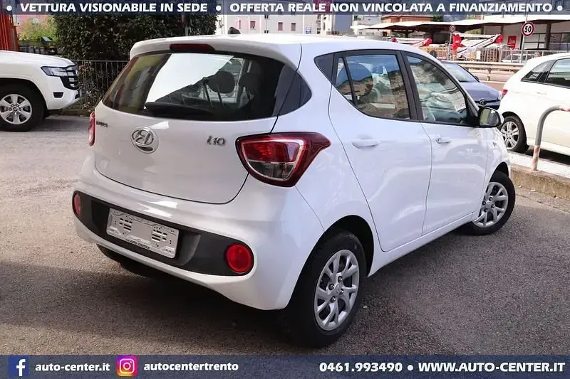 Usata Hyundai i10 67 CV (49 kW) 2018 Bianco Utilitaria