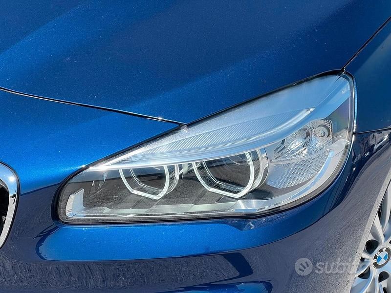 Usata BMW 216 Active Tourer Luxury Line 116 CV (85 kW) 2015 Blu Monovolume