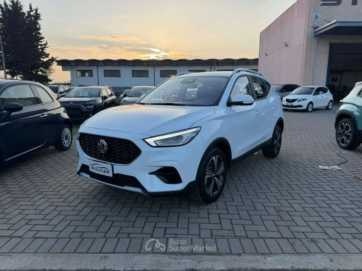 Usata MG ZS Comfort 106 CV (77 kW) 2025 Bianco SUV