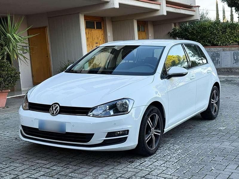 Usata VW Golf VII Trendline 90 CV (66 kW) 2016 Bianco Berlina
