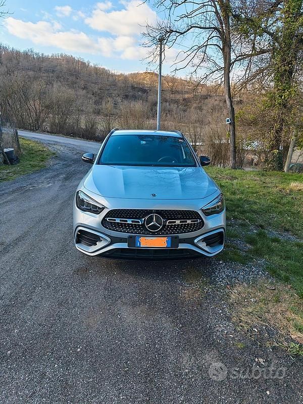 Usata Mercedes GLA180 Advanced Plus 116 CV (85 kW) 2024 SUV