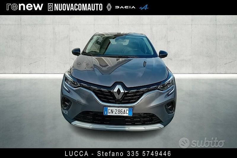 Usata Renault Captur Techno 160 CV (117 kW) 2023 Grigio SUV