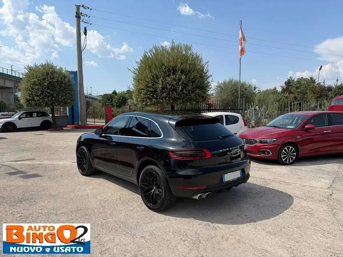 Usata Porsche Macan 250 CV (183 kW) 2016 Nero SUV