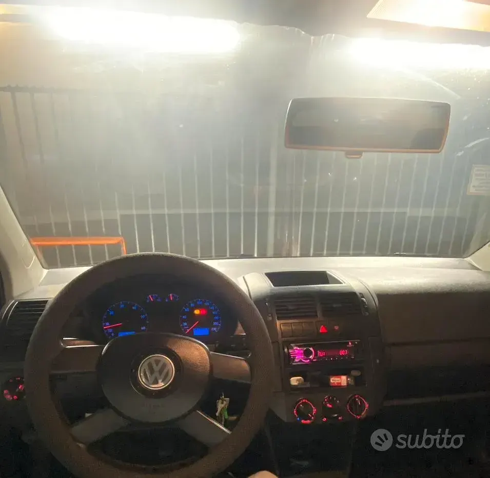 Usata VW Polo 64 CV (47 kW) 2003 Nero Berlina