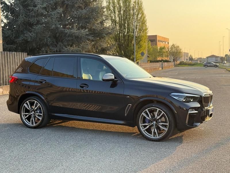 Usata BMW X5 M Comfort Edition 399 CV (293 kW) 2019 Blu SUV