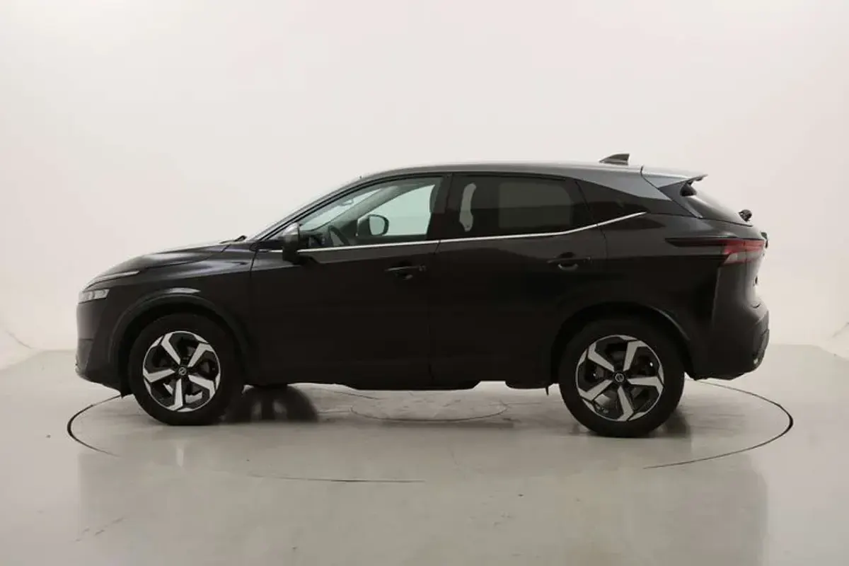 Usata Nissan Qashqai N-Connecta 158 CV (116 kW) 2022 Nero SUV