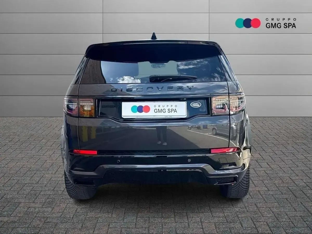 Usata Land Rover Discovery 5 Urban Edition 163 CV (119 kW) 2023 Grigio SUV