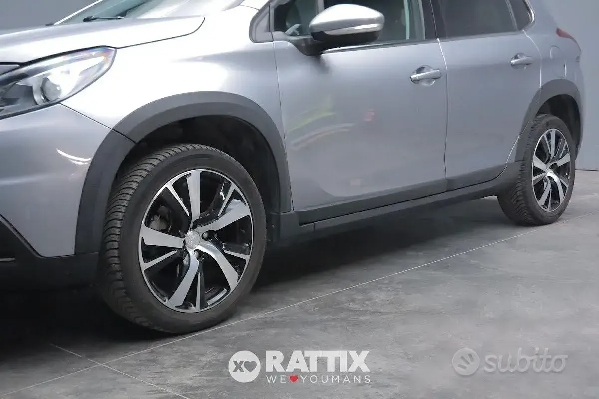 Usata Peugeot 2008 Allure 110 CV (80 kW) 2018 Grigio SUV