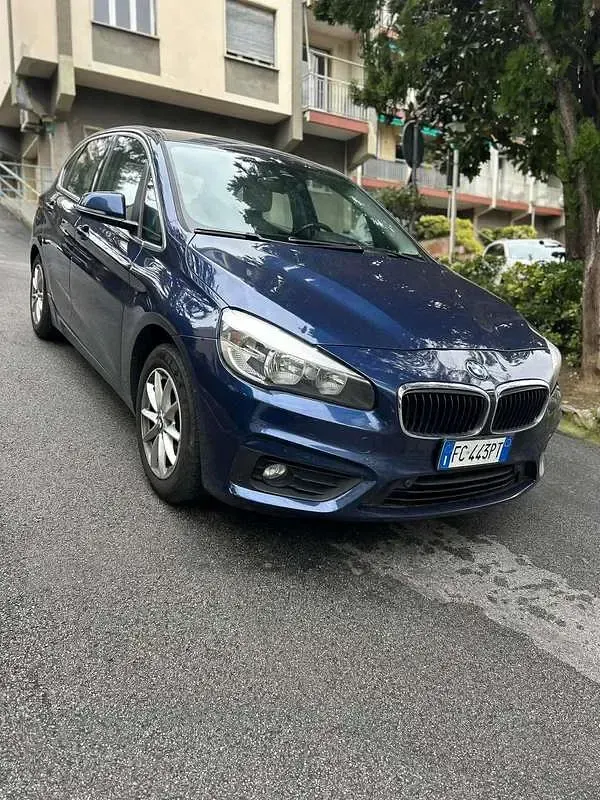 Usata BMW 216 Active Tourer Luxury Line 116 CV (85 kW) 2016 Blu/azzurro Monovolume