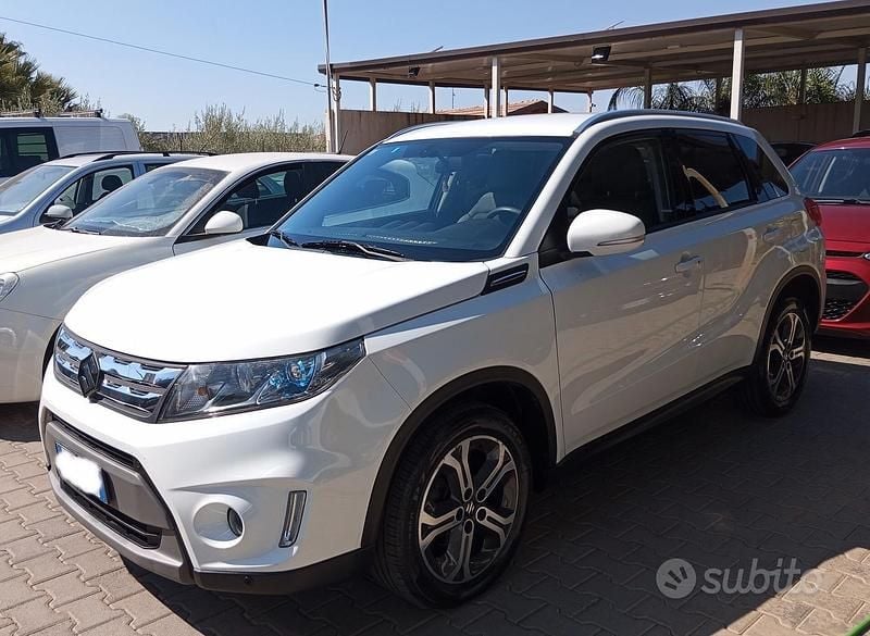 Usata Suzuki Vitara Cool 120 CV (88 kW) 2016 Bianco Berlina