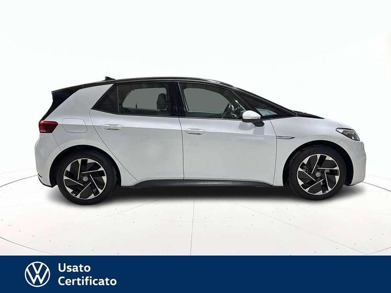 Usata VW ID.3 Life 69 kW (95 CV) 2021 Bianco pastello Utilitaria