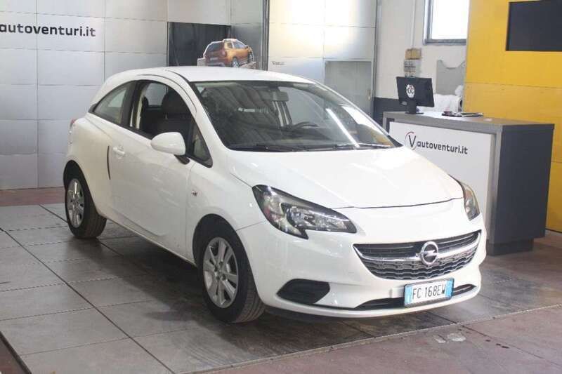 Bianco Usata 2016 Opel Corsa Cosmo Coupé | 5850 € (Buon prezzo) - Immagine 1/4