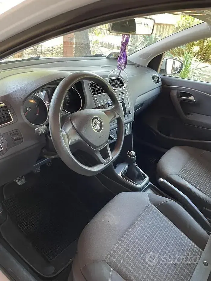 Usata VW Polo 75 CV (55 kW) 2015 Bianco Berlina