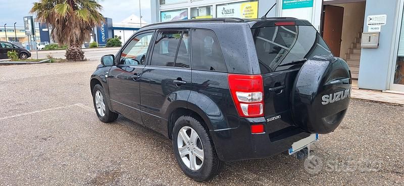 Usata Suzuki Grand Vitara 129 CV (94 kW) 2006 Nero SUV