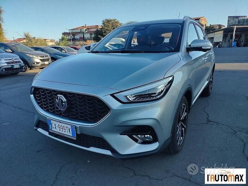 Usata MG ZS Luxury 106 CV (77 kW) 2024 Bianco SUV