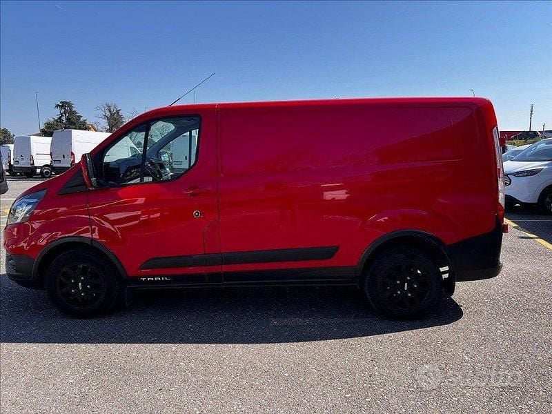 Usata Ford Transit Custom 131 CV (96 kW) 2021 Rosso Berlina