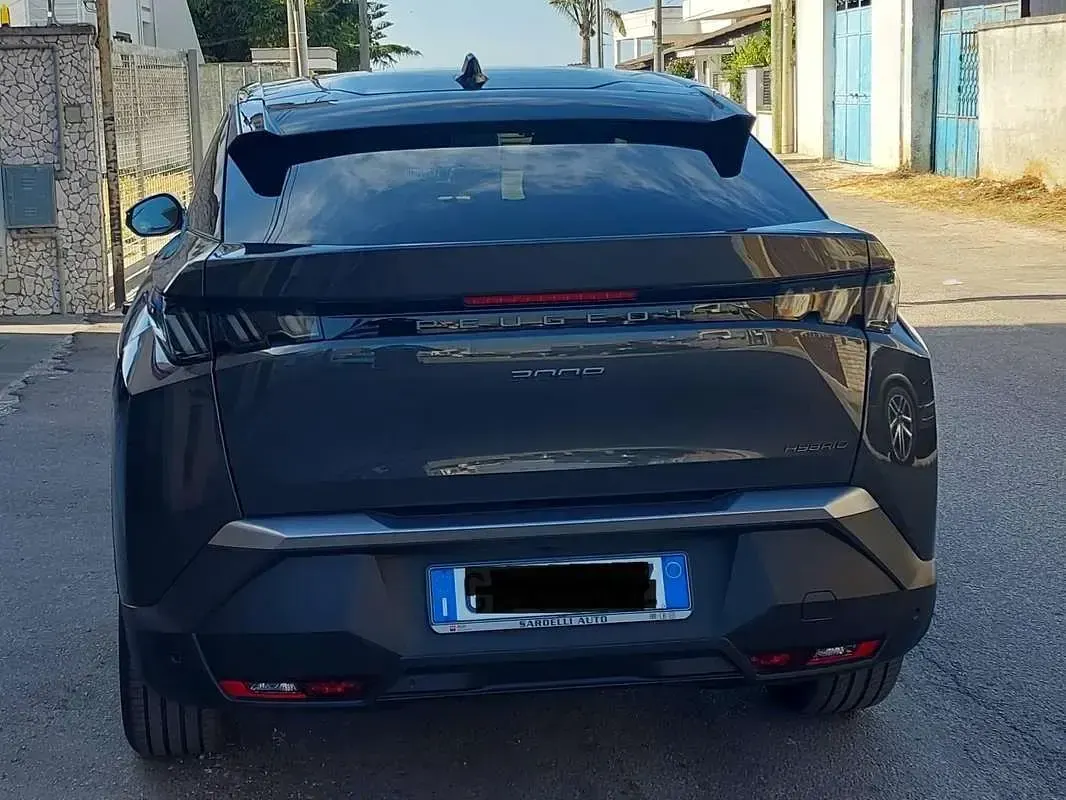 Usata Peugeot 3008 Allure 136 CV (100 kW) 2025 Grigio SUV