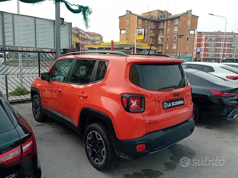 Brugt Jeep Renegade Trailhawk 170 HK (125 kW) 2017 Orange SUV
