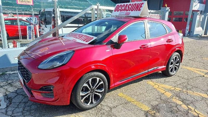 Usata Ford Puma ST-Line 125 CV (91 kW) 2021 Fantastic red Berlina