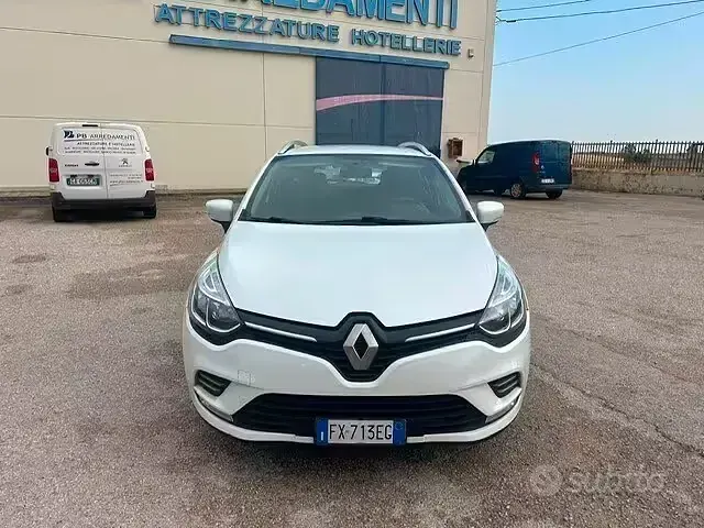 Usata Renault Clio 75 CV (55 kW) 2019 Bianco Station wagon