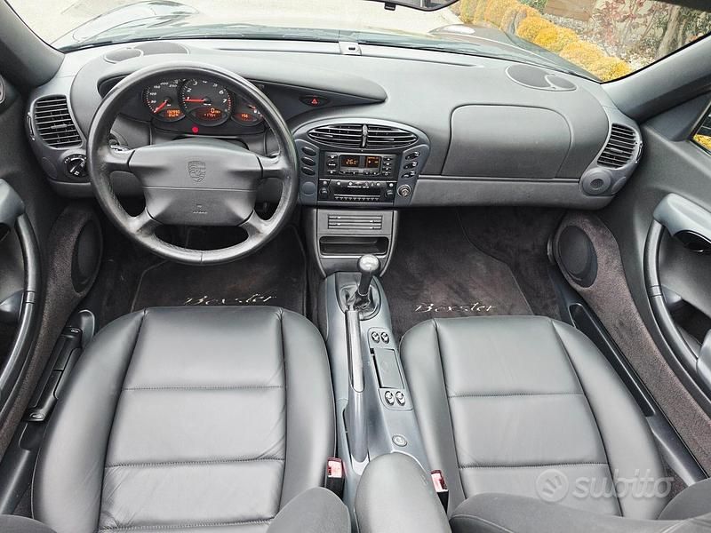 Usata Porsche Boxster 203 CV (149 kW) 1998 Nero Cabrio