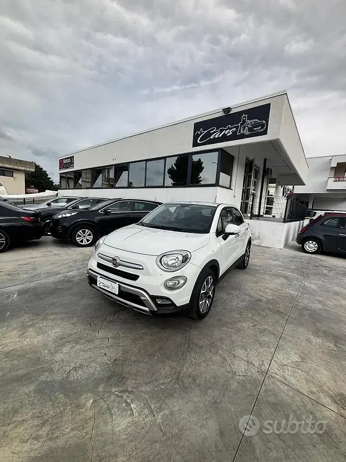 Usata Fiat 500X Lounge 120 CV (88 kW) 2017 Bianco SUV
