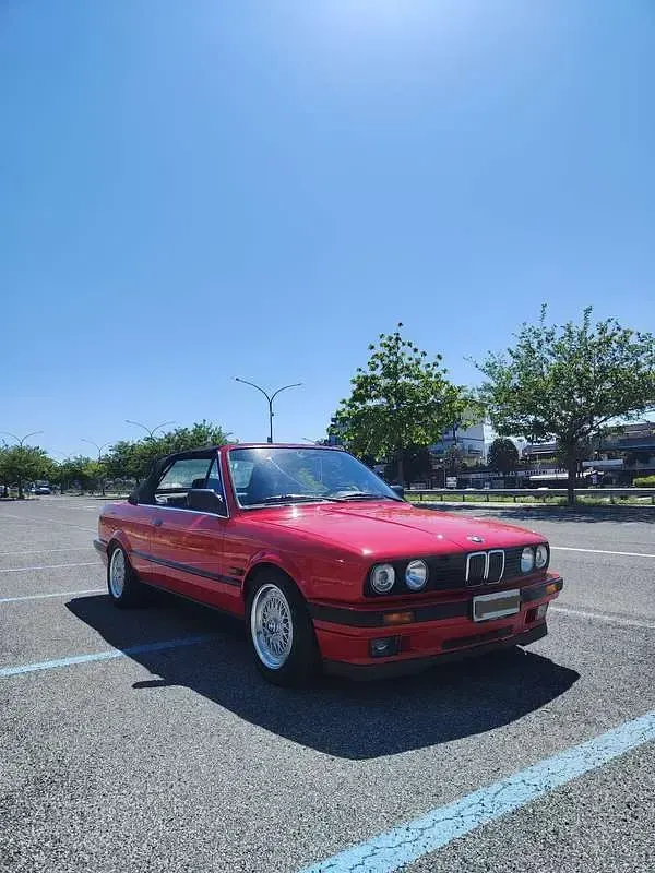 Usata BMW 318 Cabriolet 113 CV (83 kW) 1993 Cabrio