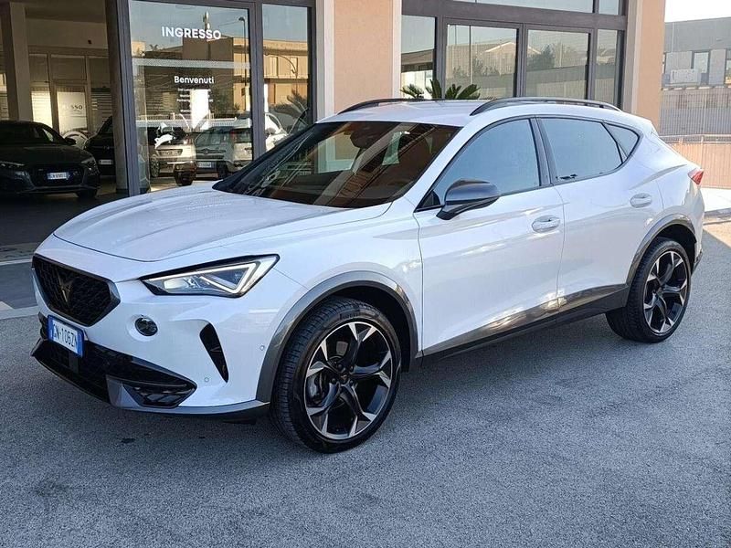 Bianco Usata 2023 Cupra Formentor SUV | 26.700 € (Buon prezzo) - Immagine 1/4