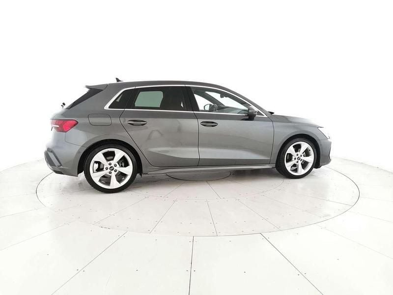 Usata Audi A3 Sportback S-Line 150 CV (110 kW) 2024 Grigio Utilitaria