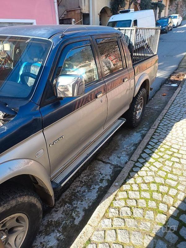 Usata Mitsubishi L 99 CV (72 kW) 2000 Cabrio