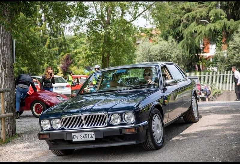 Usata 1992 Jaguar XJ6 Tre volumi | 9900 € - Immagine 1/4