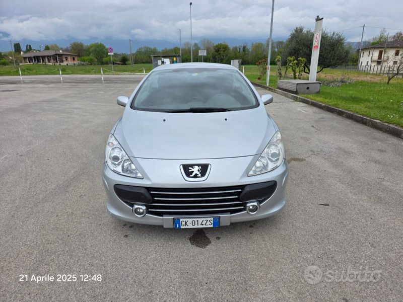 Usata Peugeot 307 109 CV (80 kW) 2008 Grigio