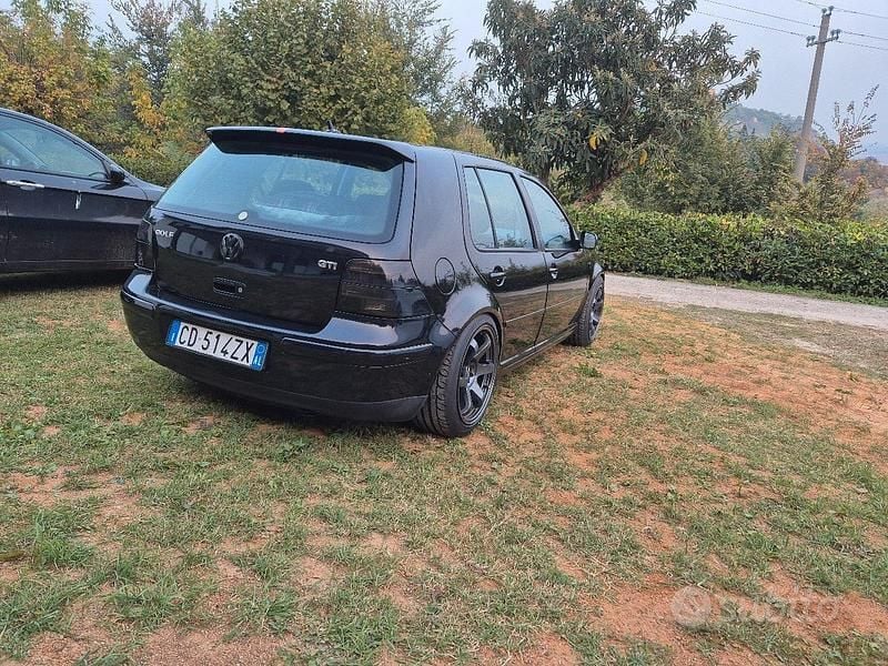 Usata VW Golf IV 150 CV (110 kW) 2003 Nero Berlina