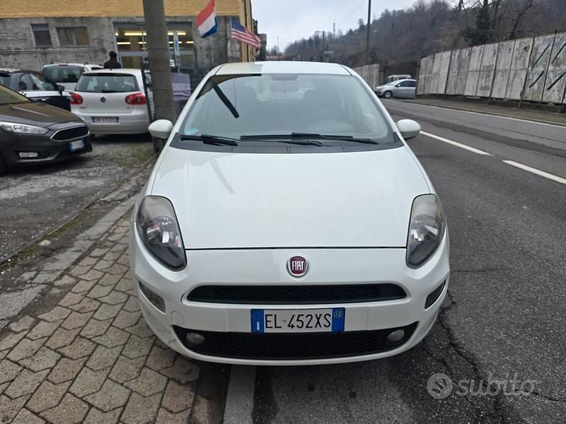 Usata Fiat Punto Evo 75 CV (55 kW) 2012 Bianco Utilitaria