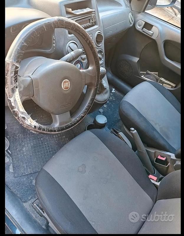Usata Fiat Panda 69 CV (50 kW) 2011 Berlina