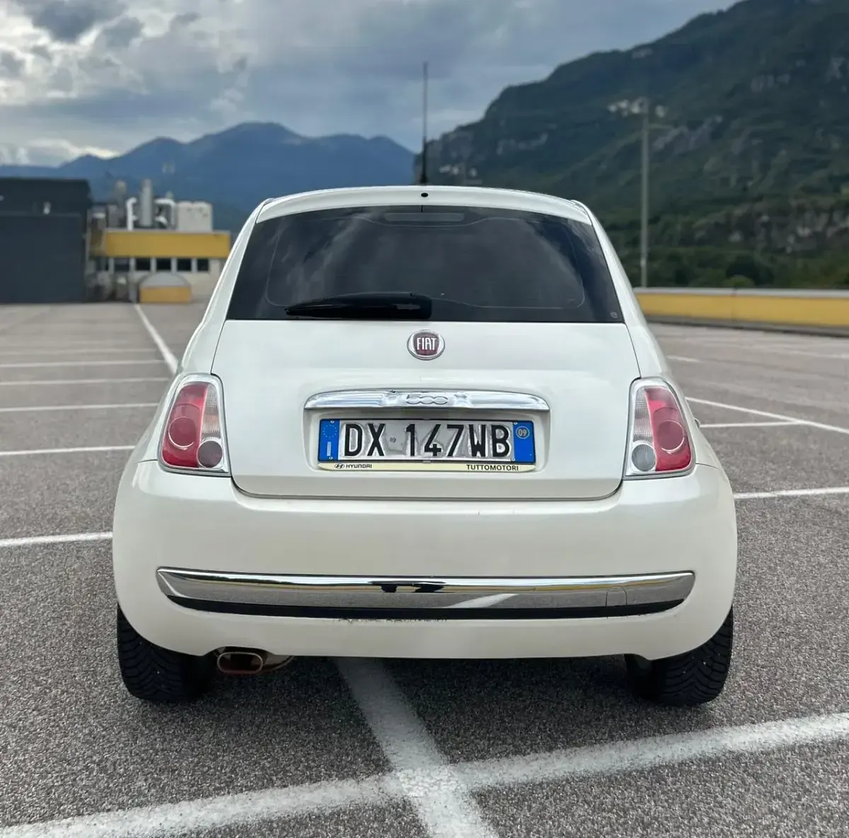 Usata Fiat 500 Lounge 75 CV (55 kW) 2009 Bianco Cabrio