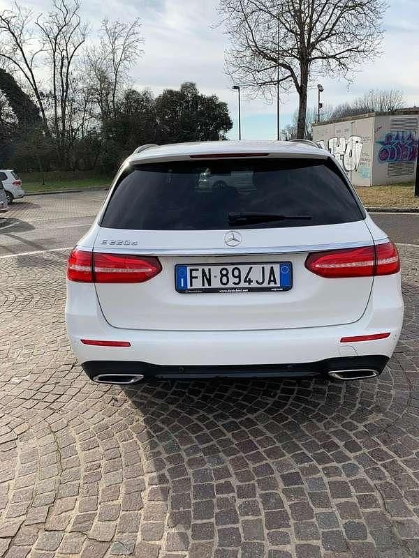 Usata Mercedes E220 AMG line 194 CV (142 kW) 2018 Station wagon