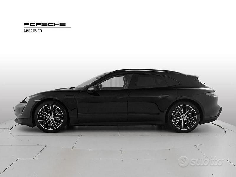 Occasion Porsche Taycan Sport Turismo 300 kW (408 PK) 2023 Zwart Sedan
