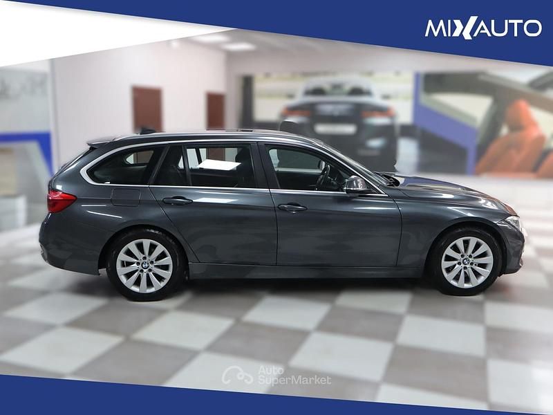 Usata BMW 316 Advantage 150 CV (110 kW) 2016 Gray Station wagon