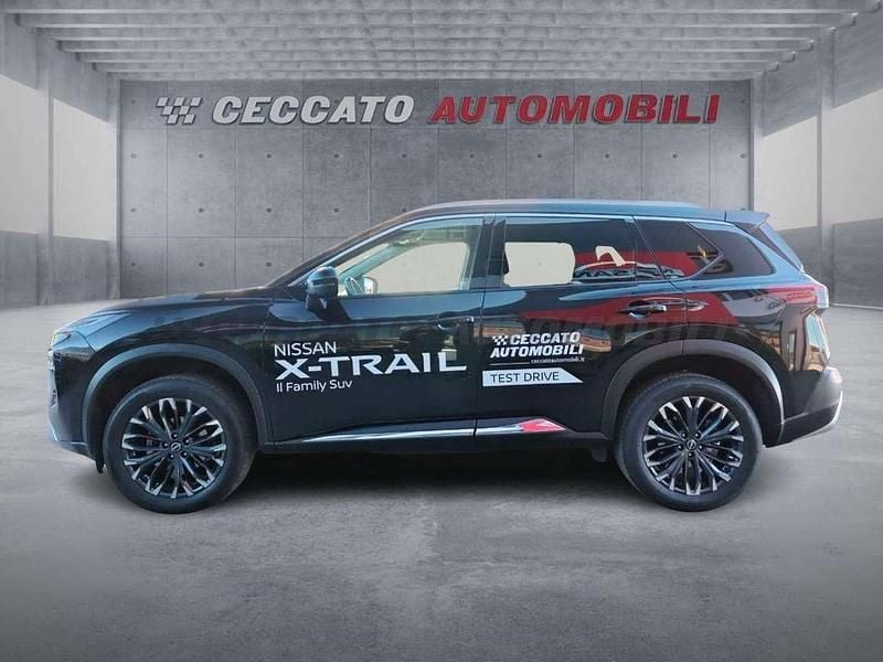 Usata Nissan X-Trail Tekna 204 CV (150 kW) 2025 Nero SUV