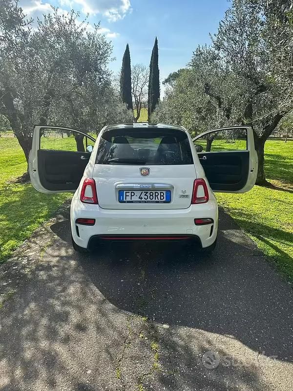 Usata Abarth 595 Pista 160 CV (117 kW) 2018 Bianco Berlina