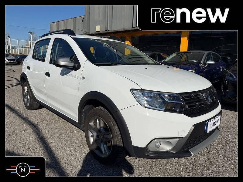 Usata Dacia Sandero Stepway 90 CV (66 kW) 2017 Bianco Utilitaria