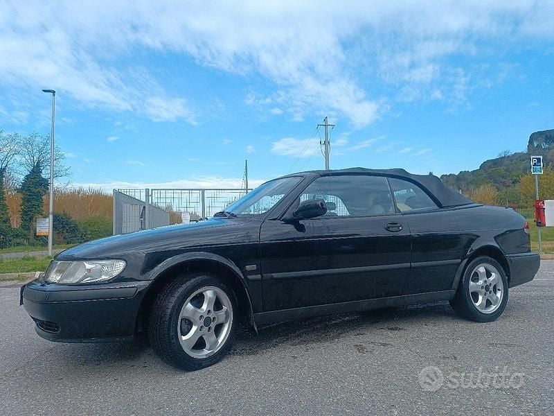 Usata Saab 9-3 Cabriolet 150 CV (110 kW) 2002 Blu Cabrio